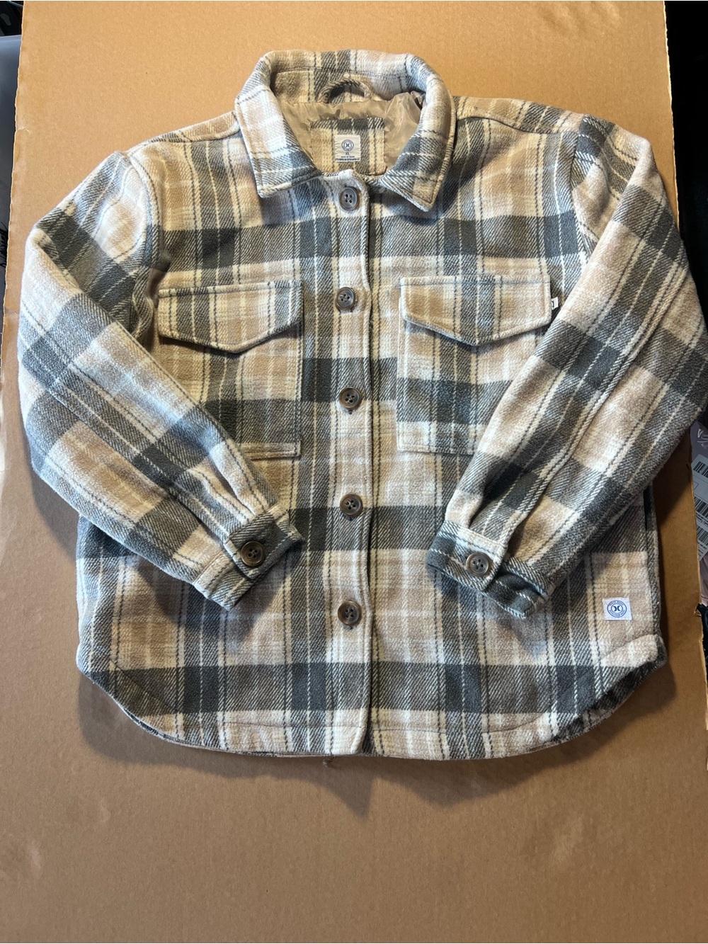 Men’s Plaid Button-Up Shirt Jacket in Gray & Cream
